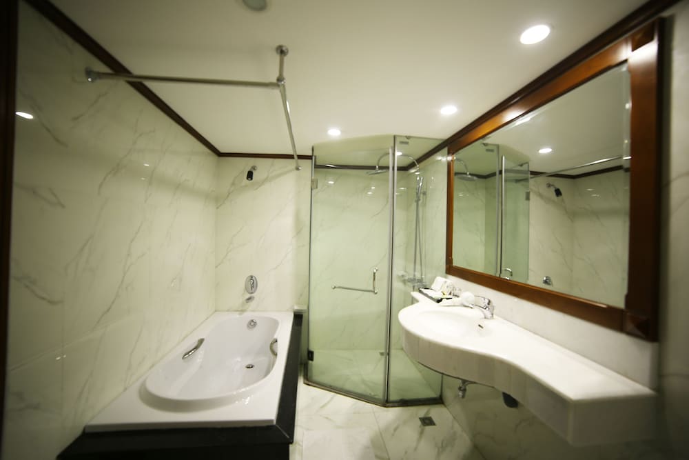Sunny 3 Hotel Hanoi 24/29