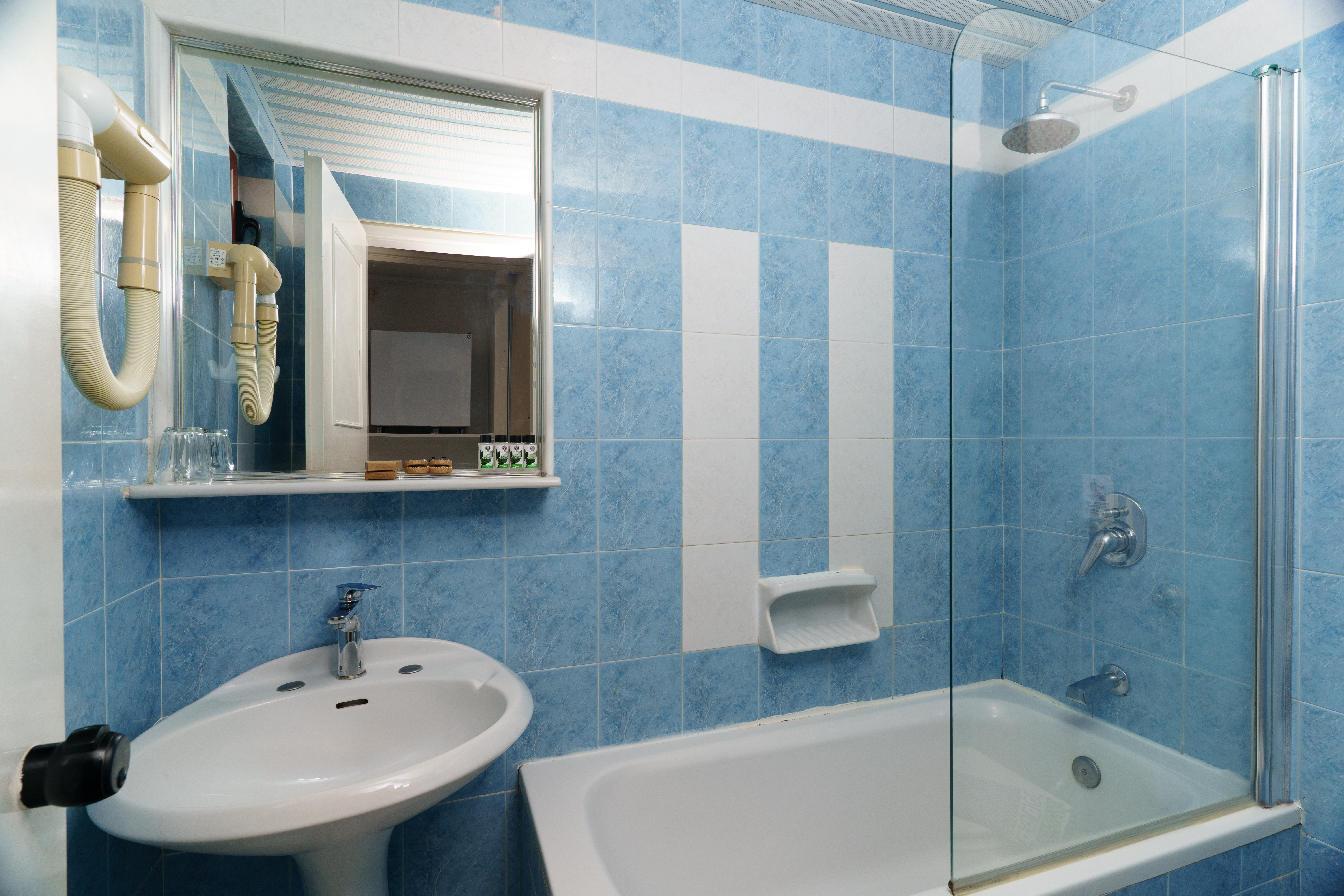 Iliessa Beach Hotel by GHH 38/40