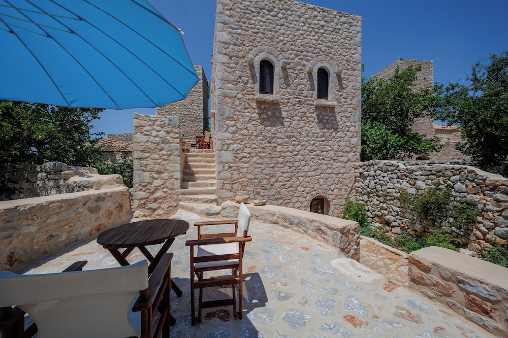 Arapakis Historic Castle 23/50