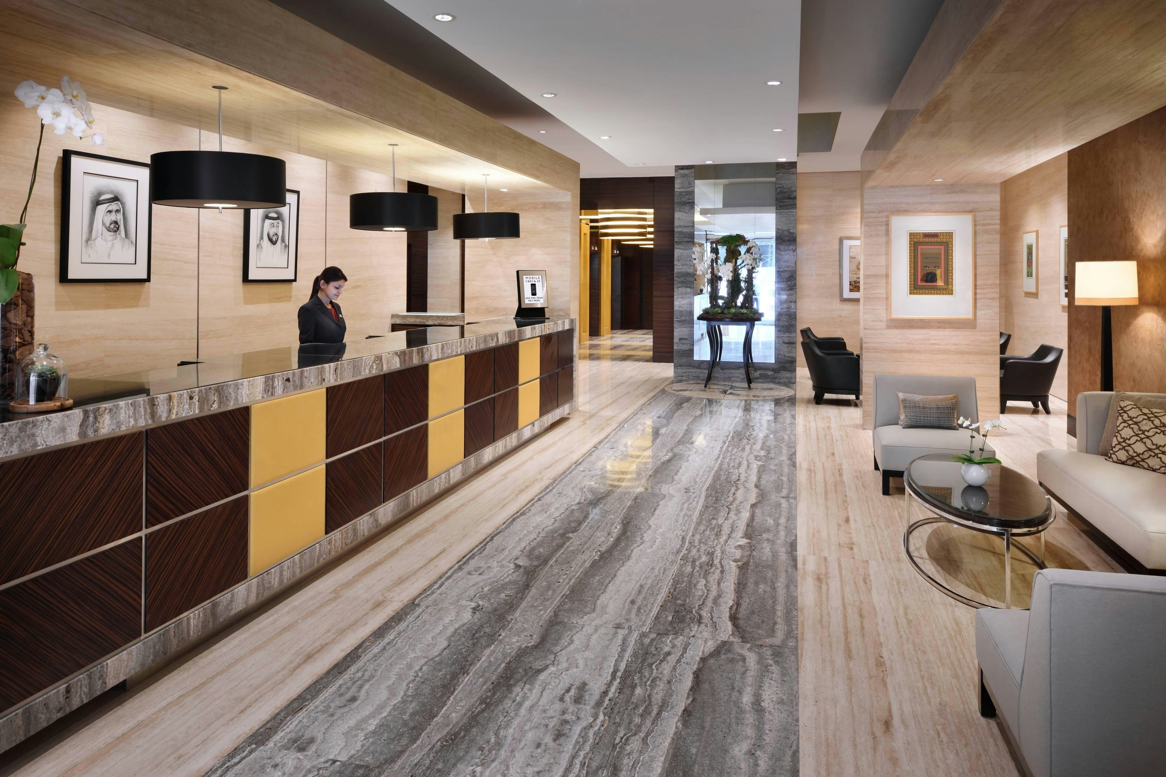 Dubai Marriott Harbour Hotel Suites 4/32