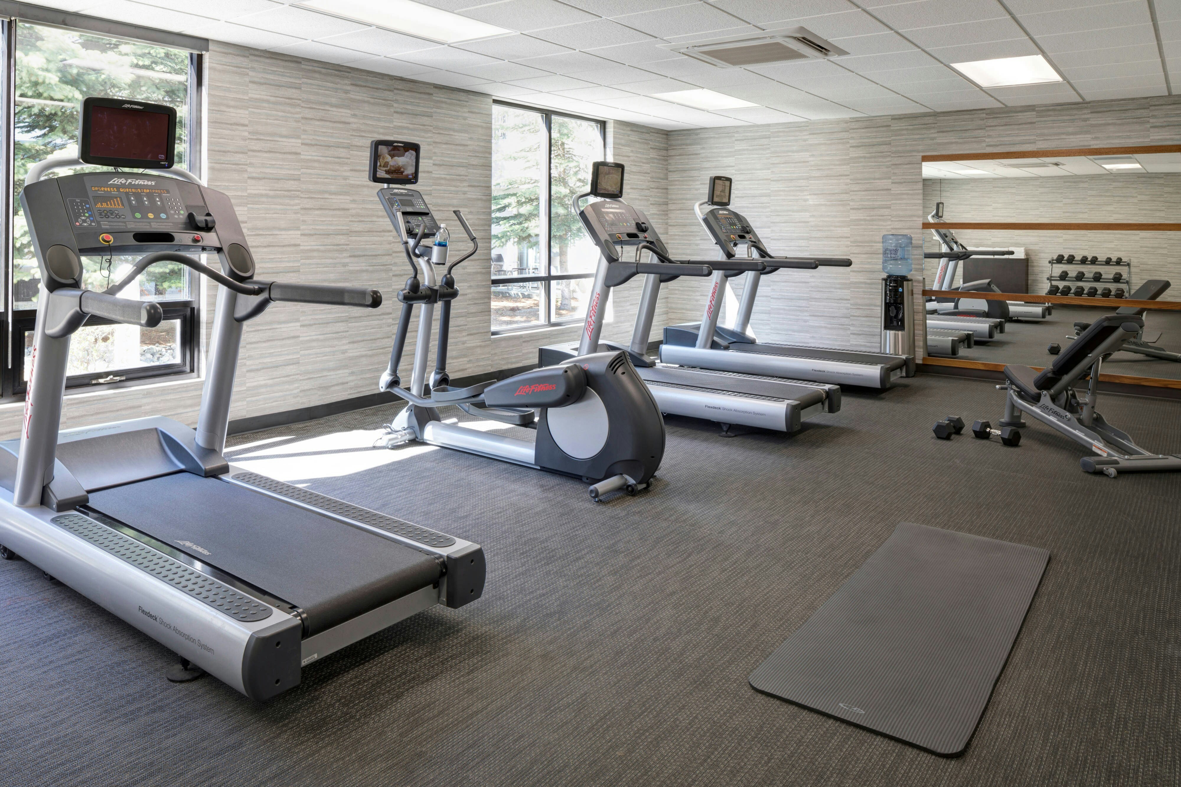 Courtyard By Marriott Anchorage Airport 1/1