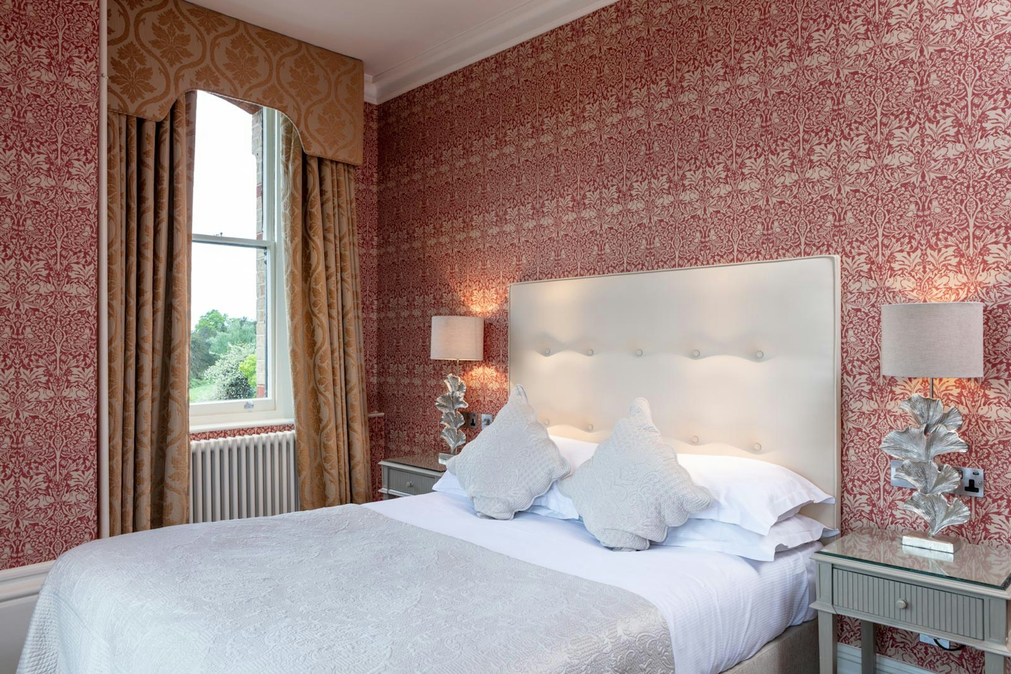 Petersham Hotel 8/50