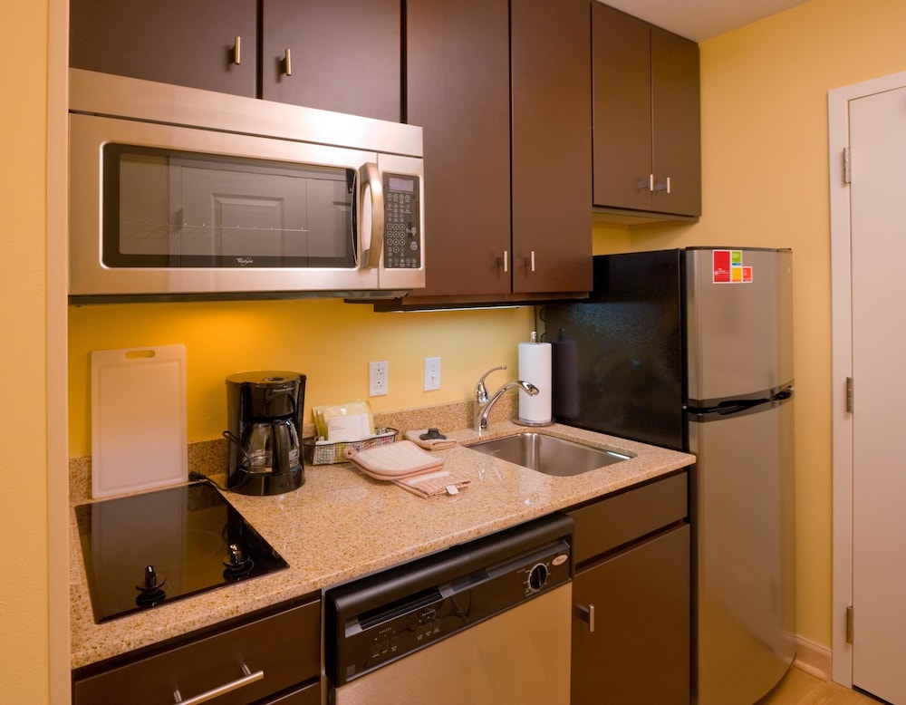TownePlace Suites by Marriott Omaha West 23/34