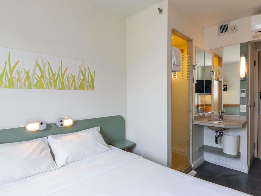 ibis budget RJ Praia de Botafogo 20/45