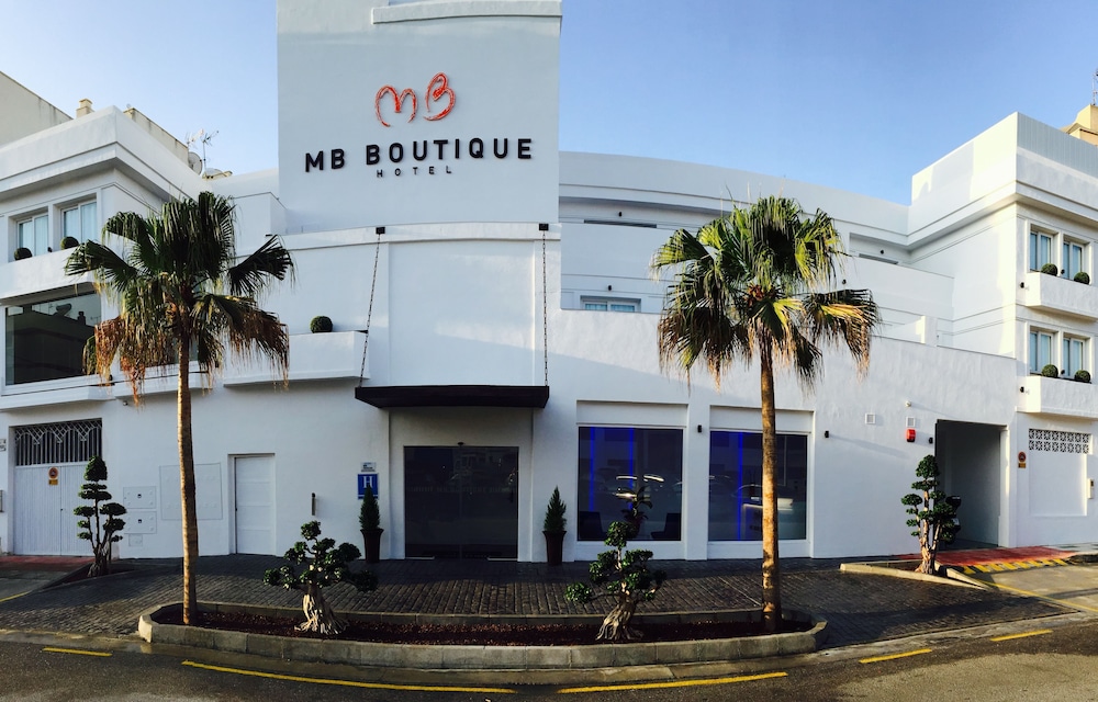 MB BOUTIQUE HOTEL 3/50