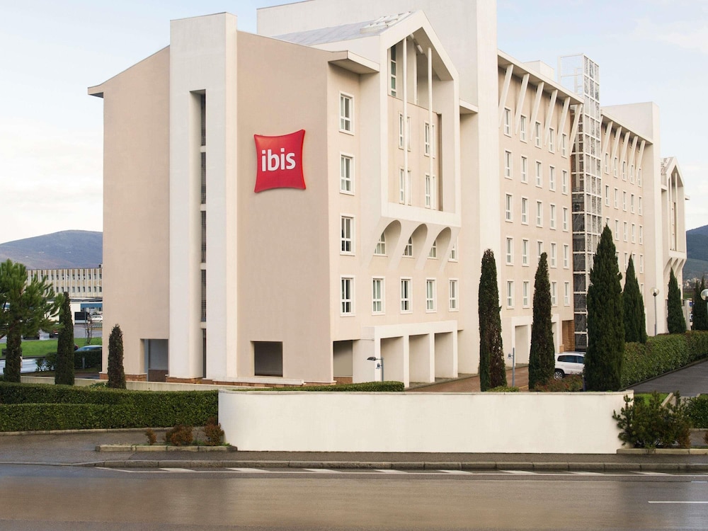 Ibis Florence North Airport Hotel 62/65