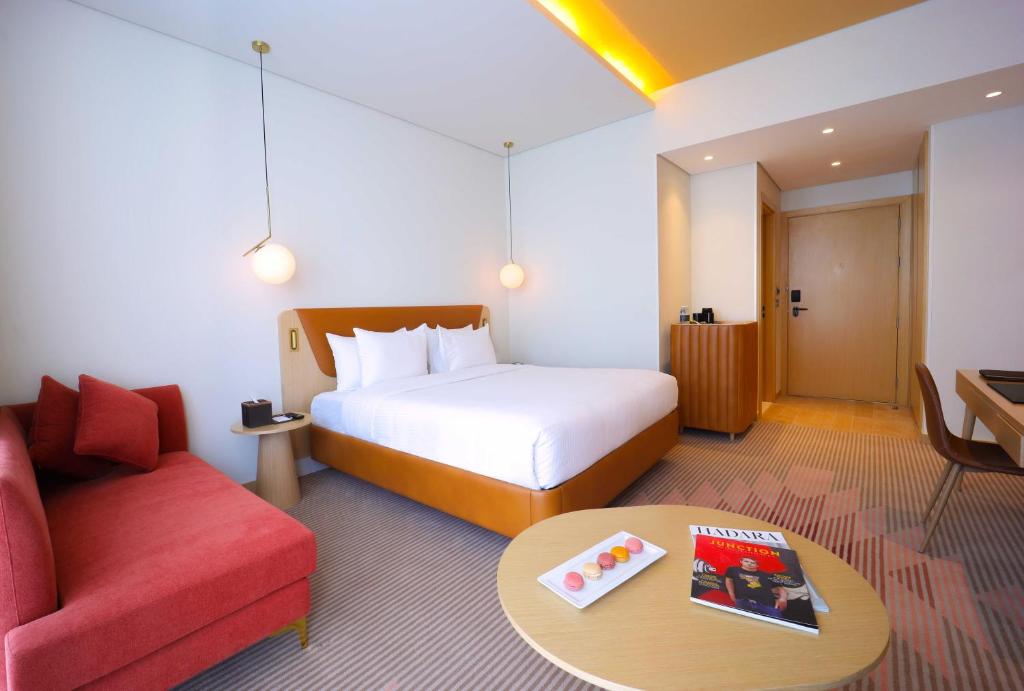 Novotel Jumeirah Village Triangle 8/32