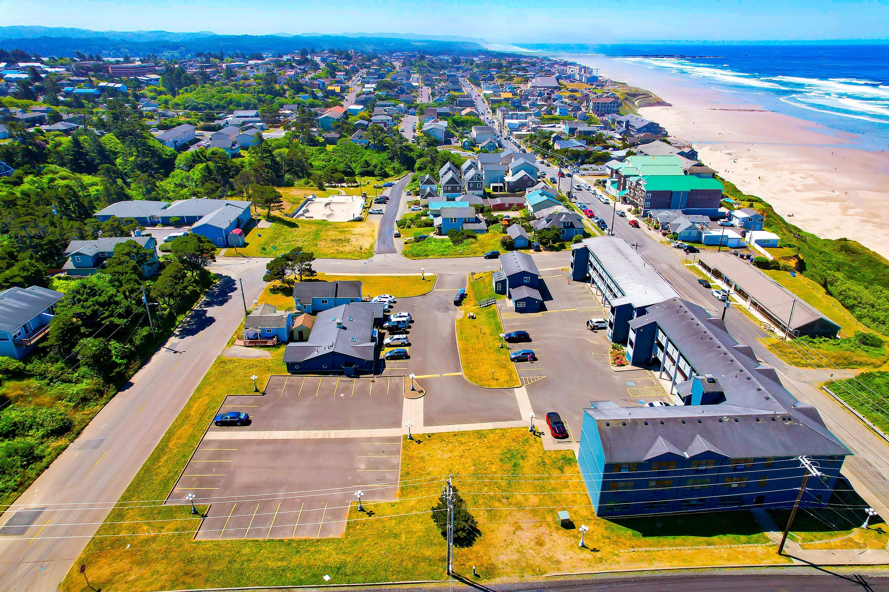 Waves Hotel NYE Beach - Newport OR 45/52