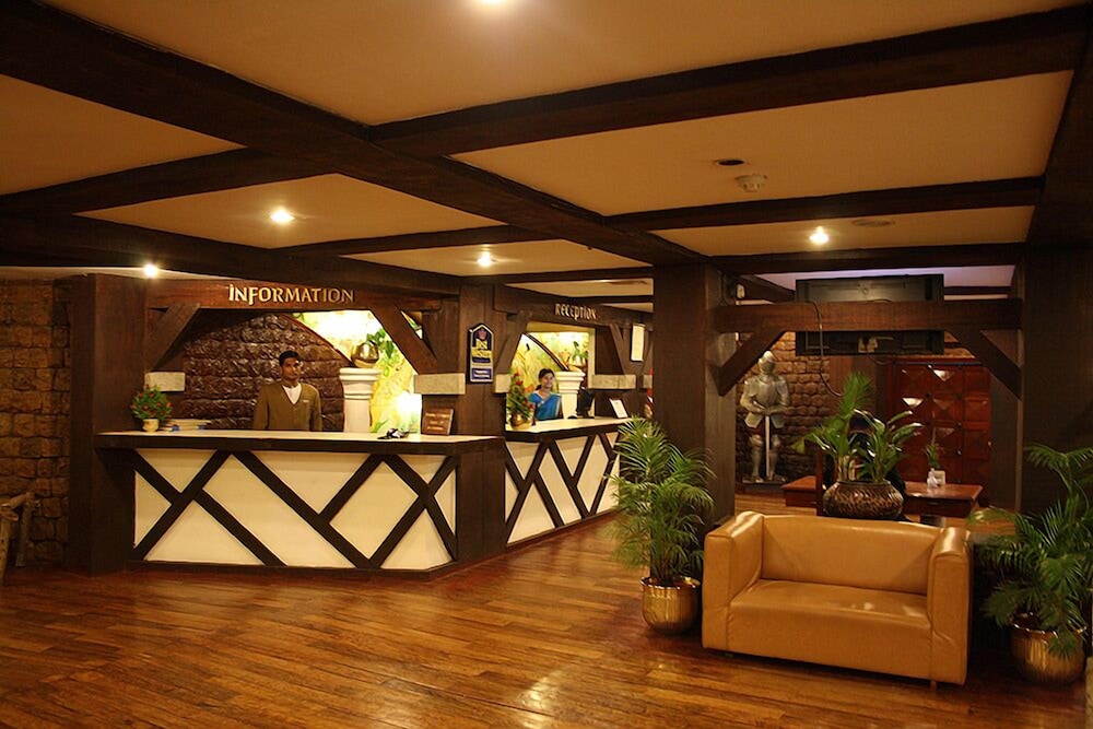 Amrutha Castle Hotel 5/21