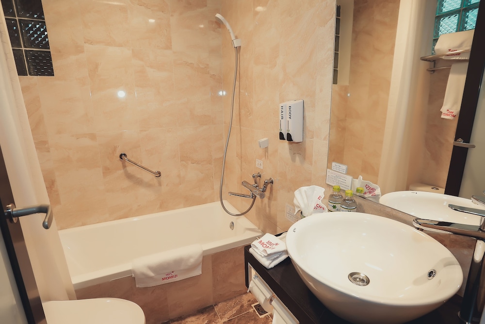 Momizi Business Hotels 63/75