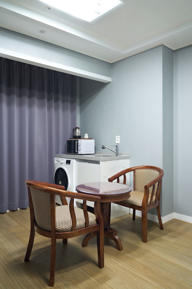 Yeongdeungpo Vip Hotel 45/51