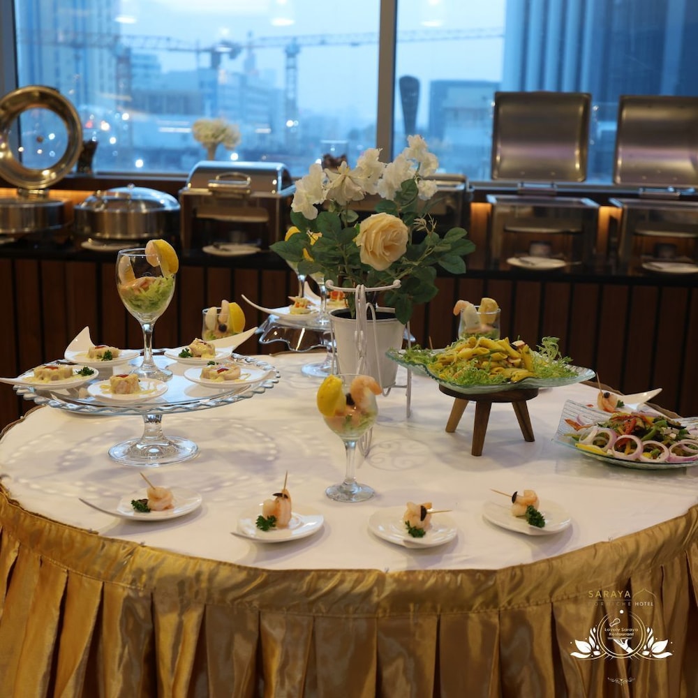 Saraya Corniche Hotel 67/83
