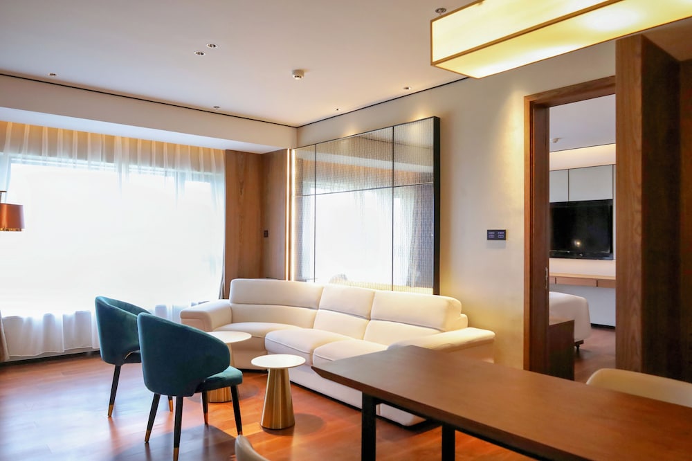 Howard Johnson Optics Valley Hotel Wuhan 18/34
