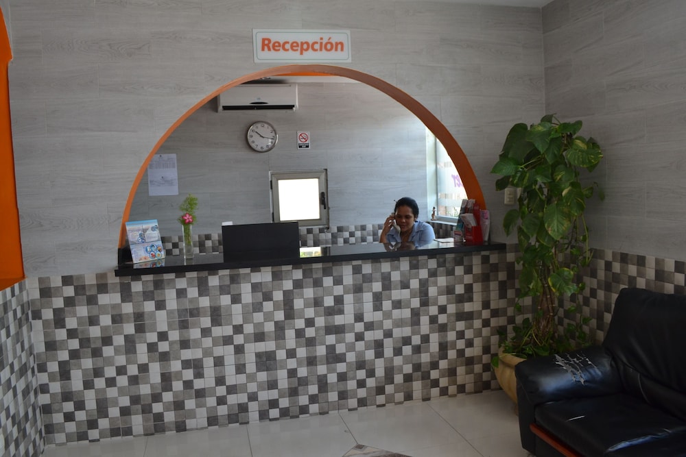 Hotel Renacer 3/34