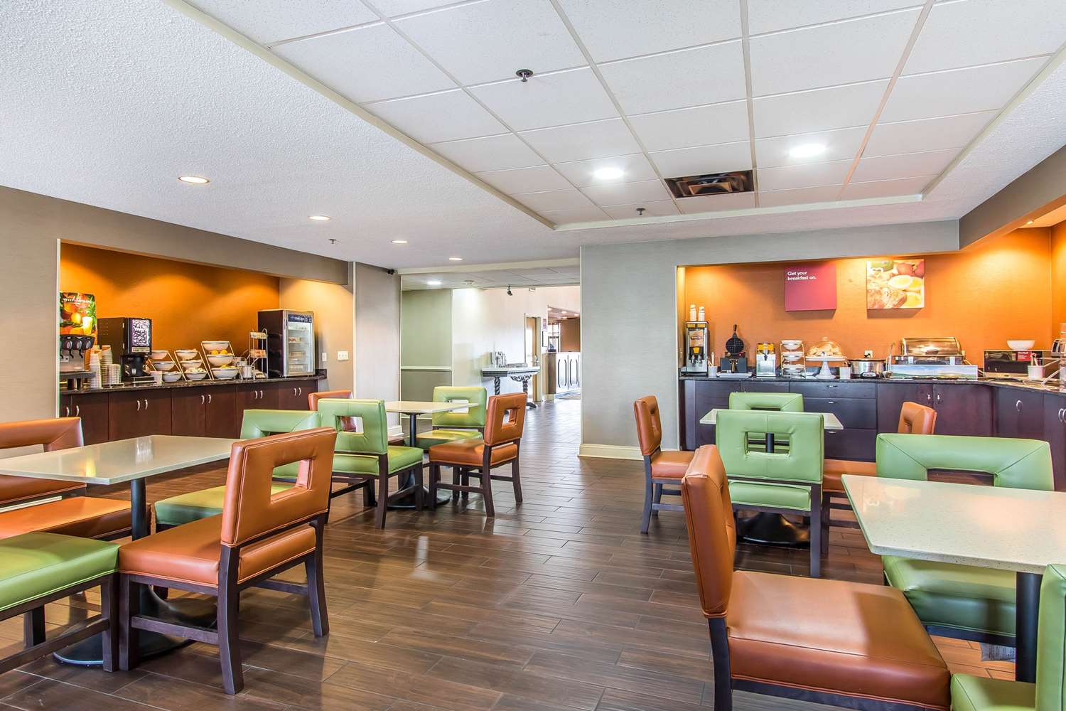 Comfort Suites Richmond, KY 35/43