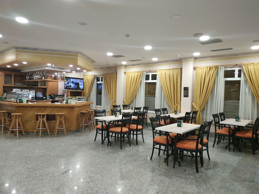Hotel Real de Castilla 49/50