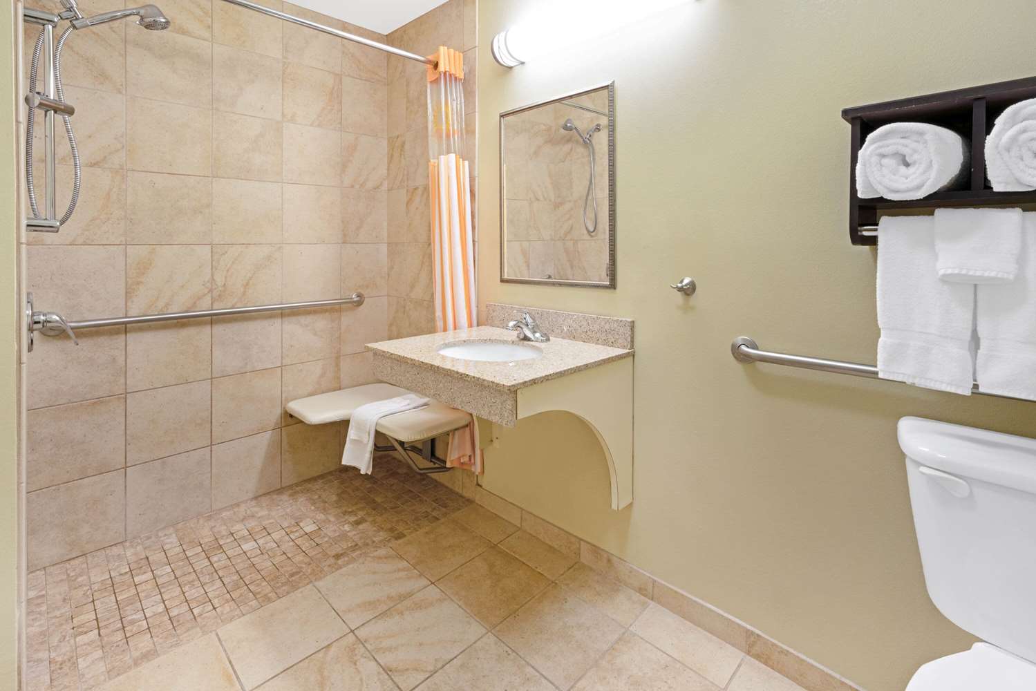 La Quinta Inn & Suites by Wyndham Stillwater-University Area 41/41