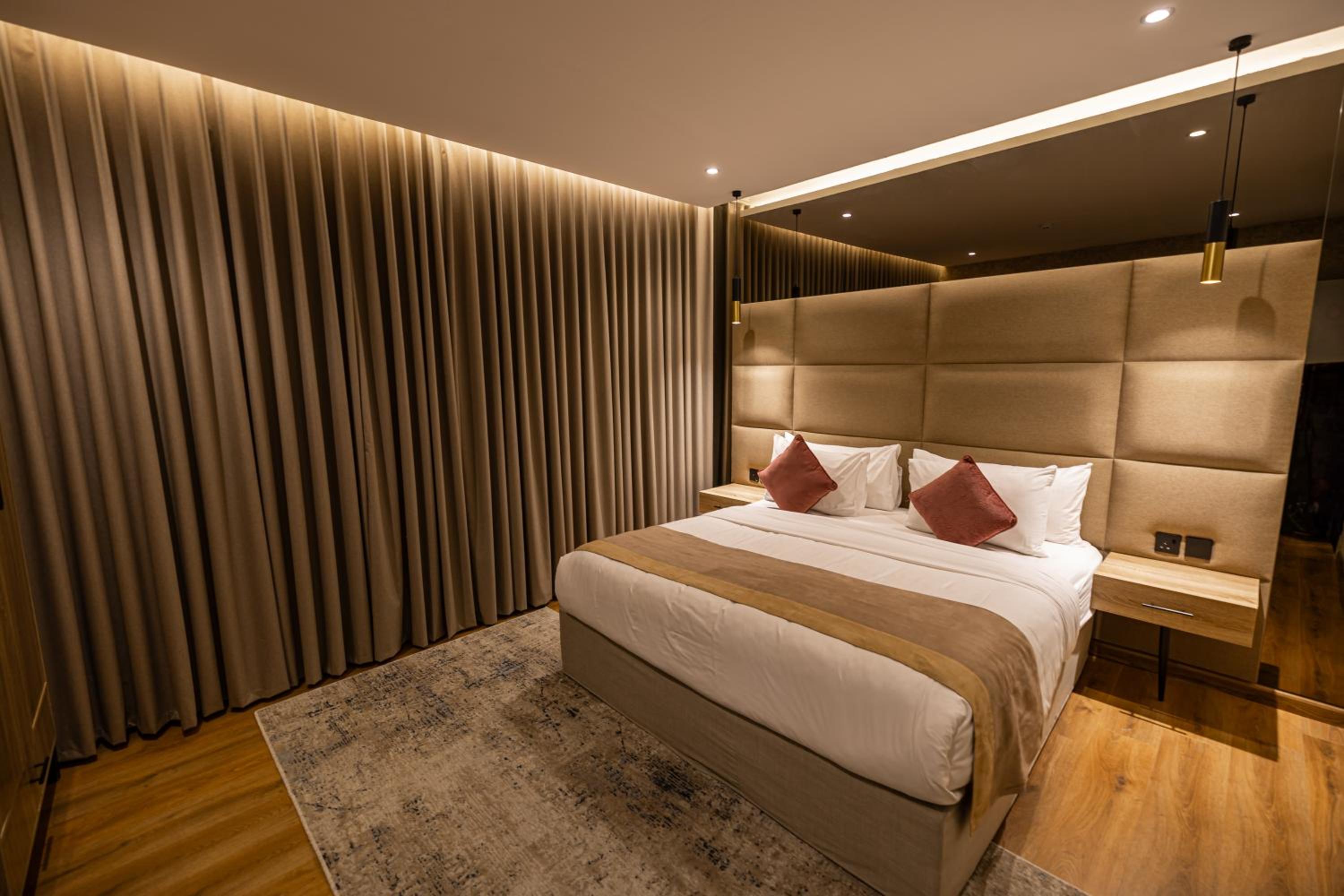 اكس-واي-زد(XYZ Hotel) 13/25