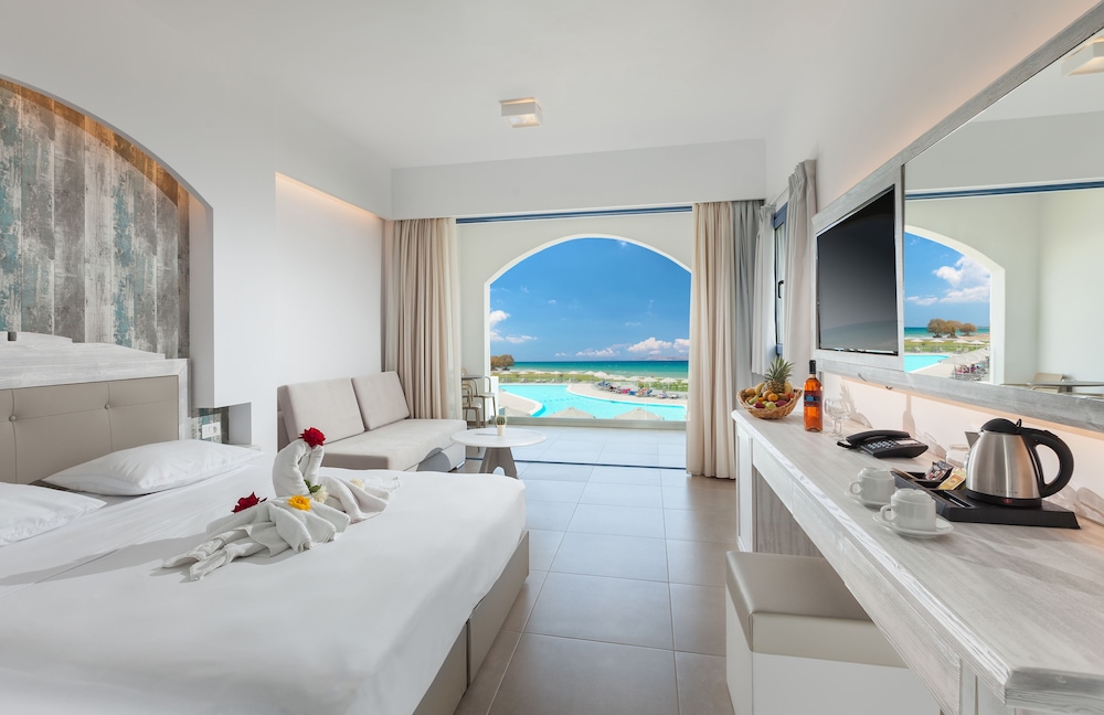 Aeolos Beach Hotel 24/57