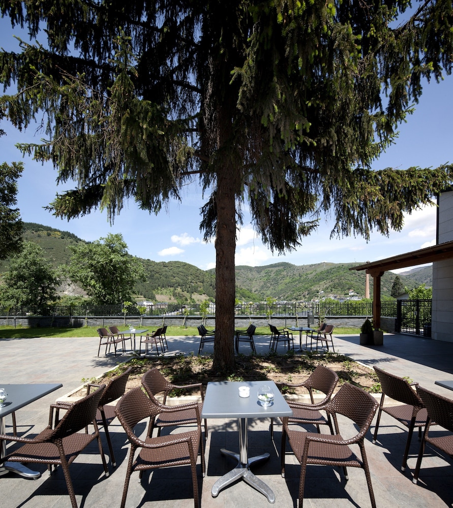 Parador De Villafranca Del Bierzo 36/45