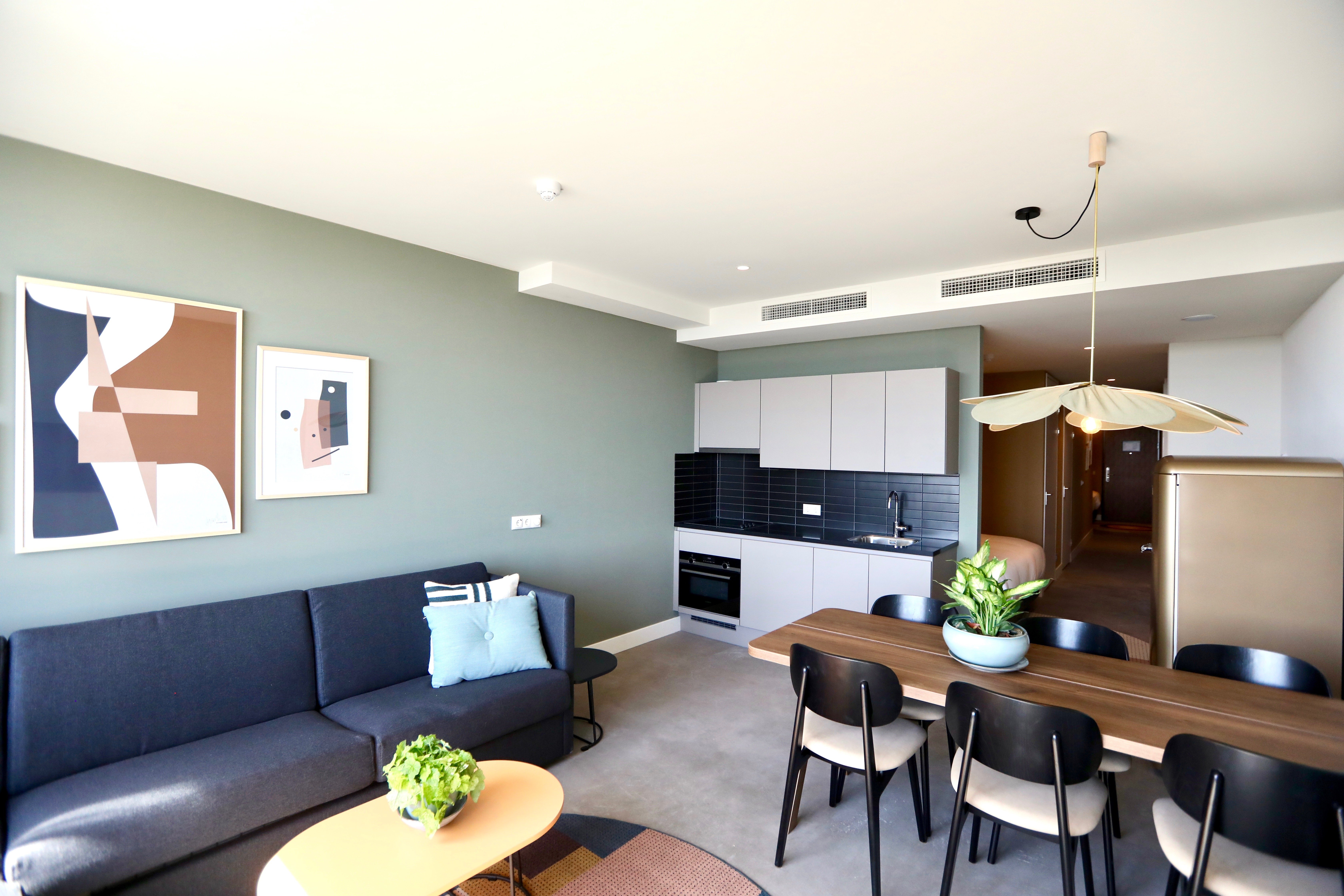 2 BEDROOMS, APARTMENT