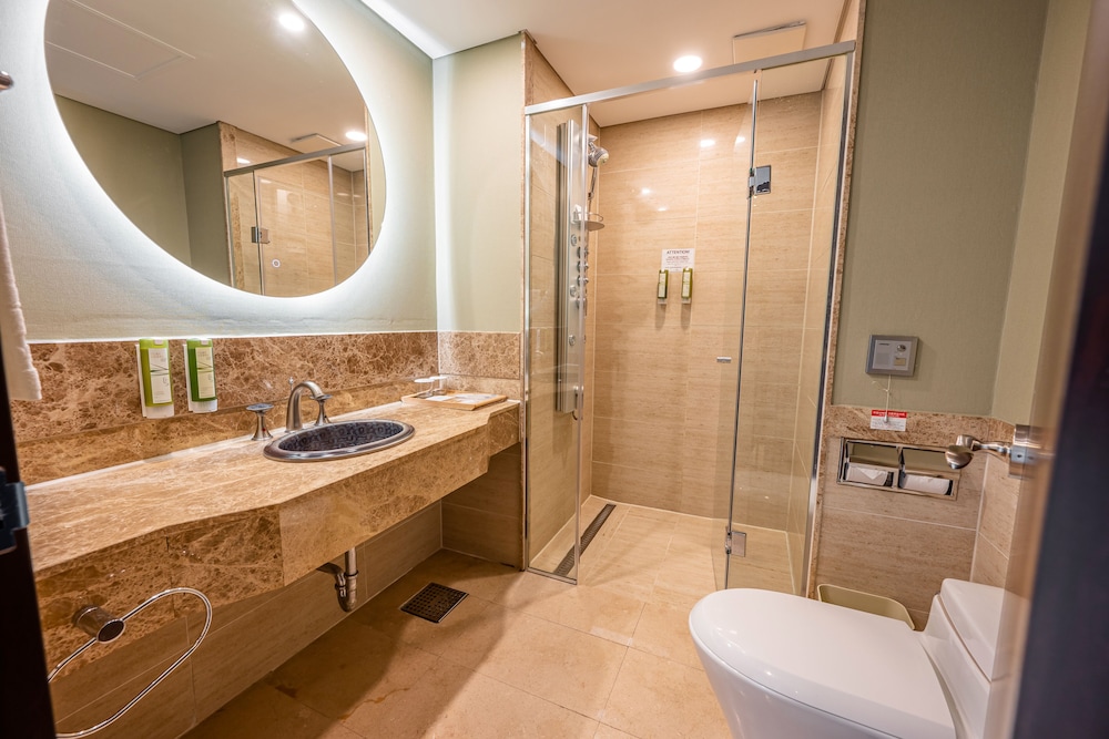 Haeundae Centum Hotel 67/70