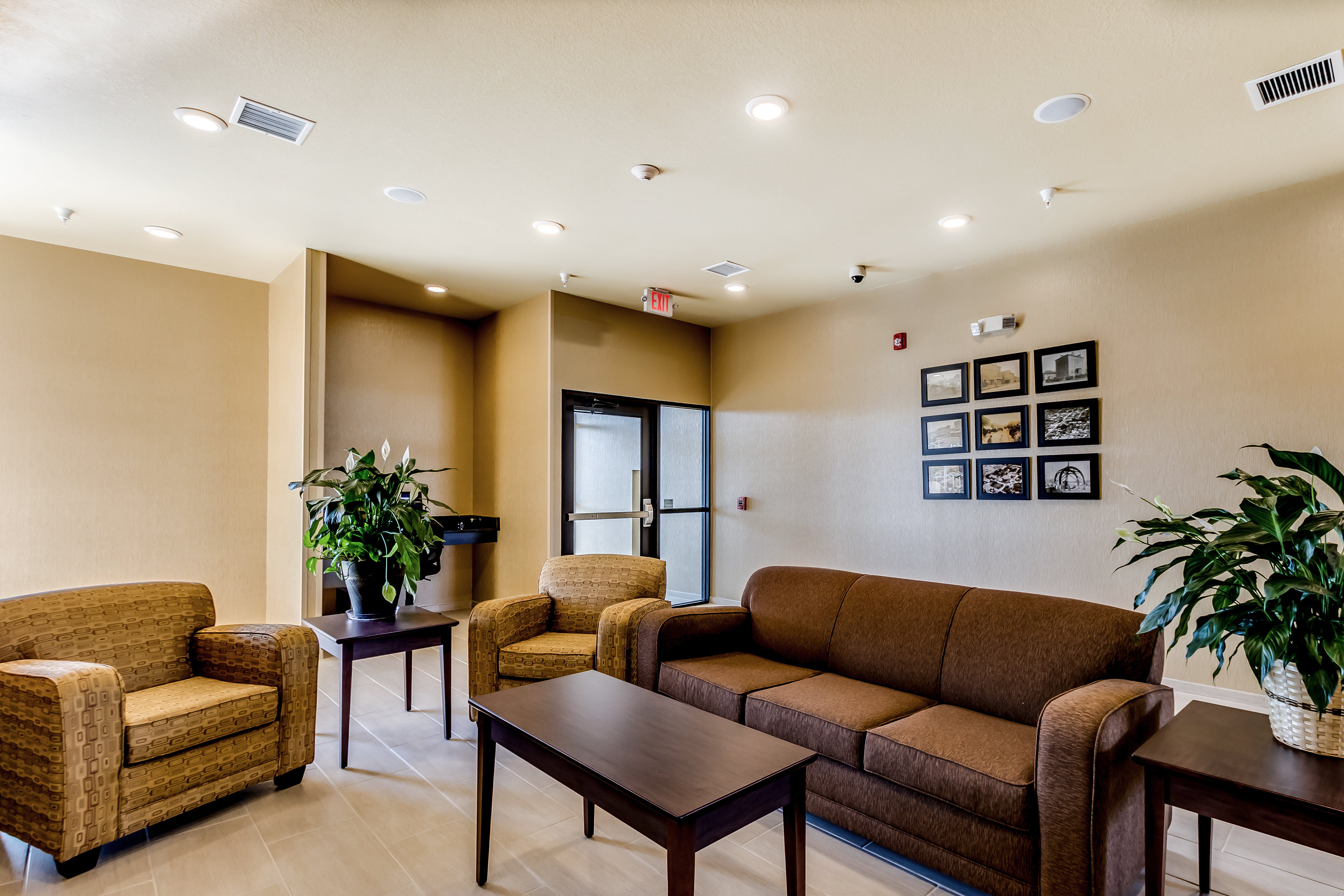 Cobblestone Inn Amp Suites Waverly 42/61