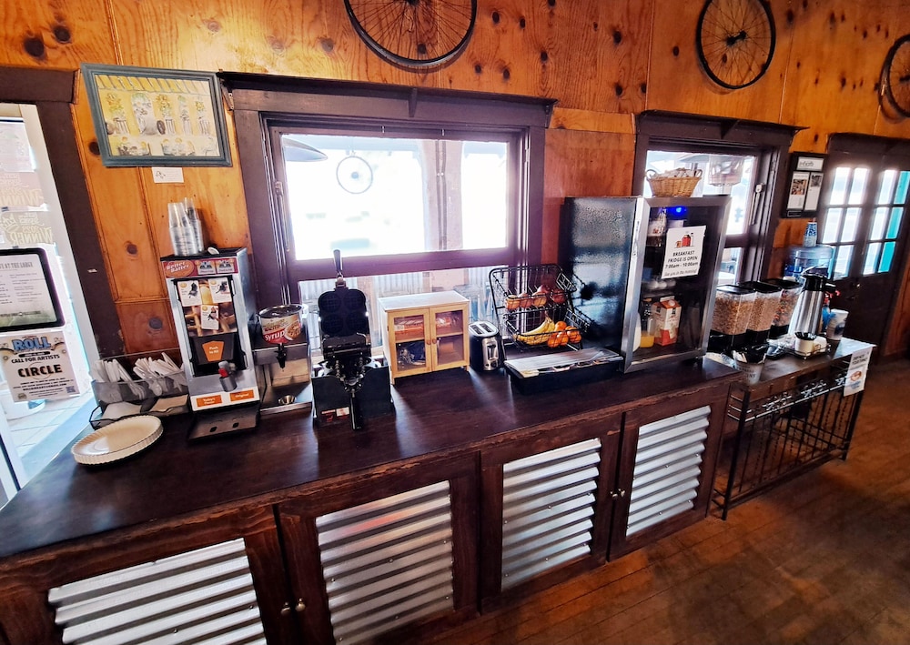 Buffalo Lodge Bicycle Resort 38/50