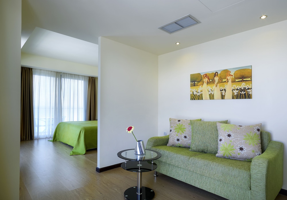 Arion Hotel 33/54