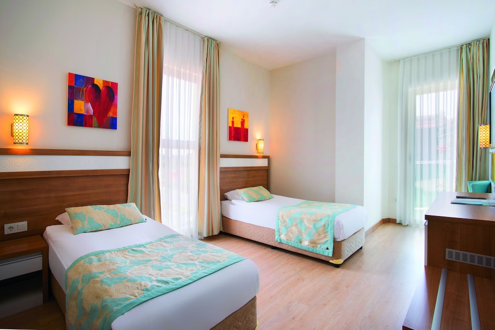 Merve Sun Hotel And Spa 12/50
