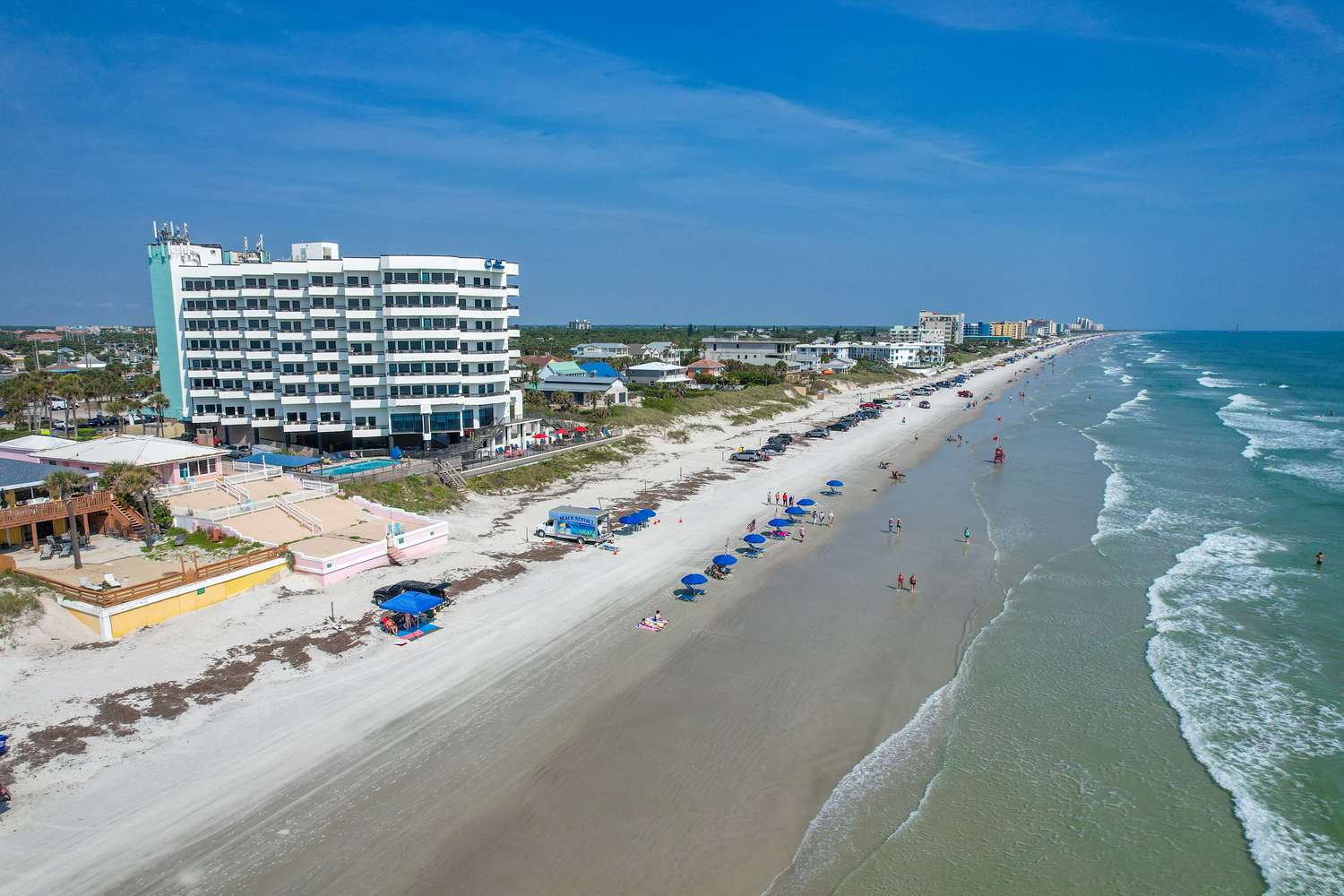 New Smyrna Beach Hotel & Suites 21/24