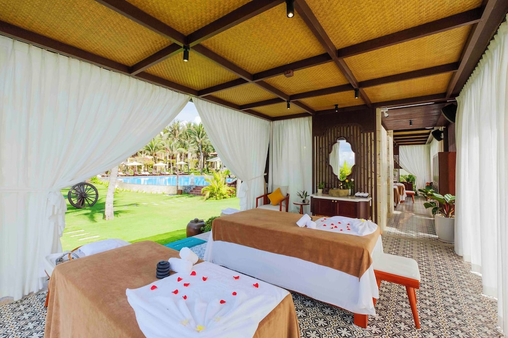 Sunny Beach Resort and Spa 19/44