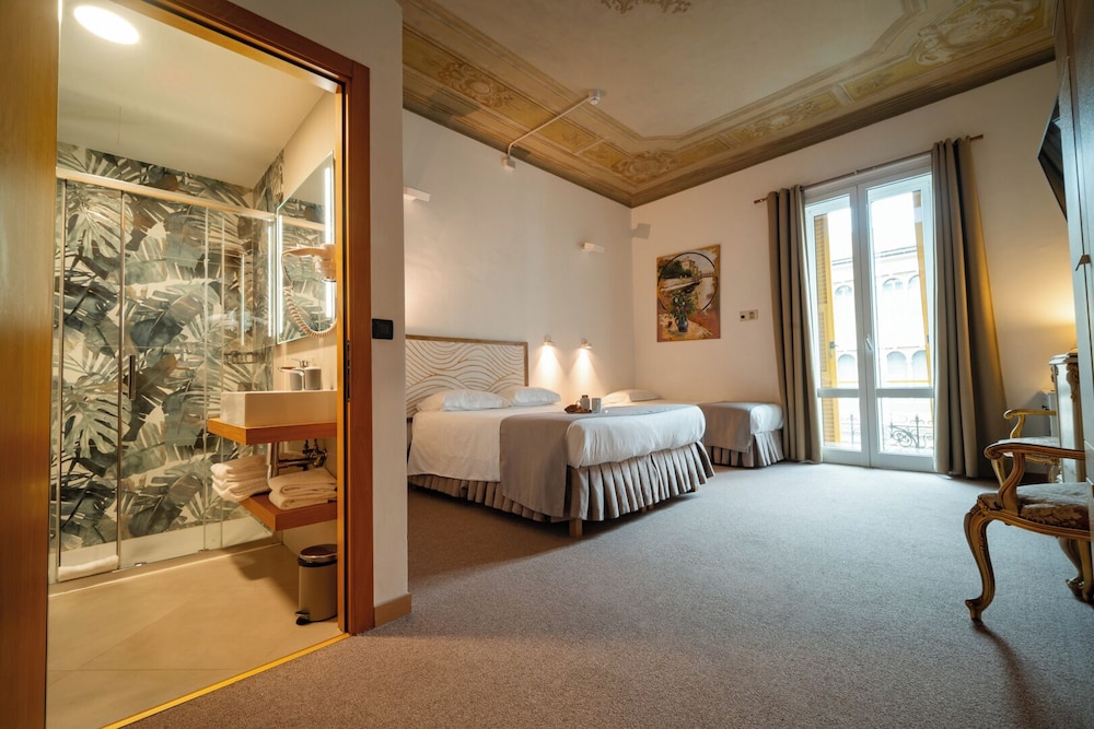 Hotel Genova Liberty 13/51