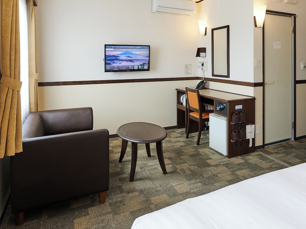 Toyoko Inn Osaka Abeno Tennoji 55/65