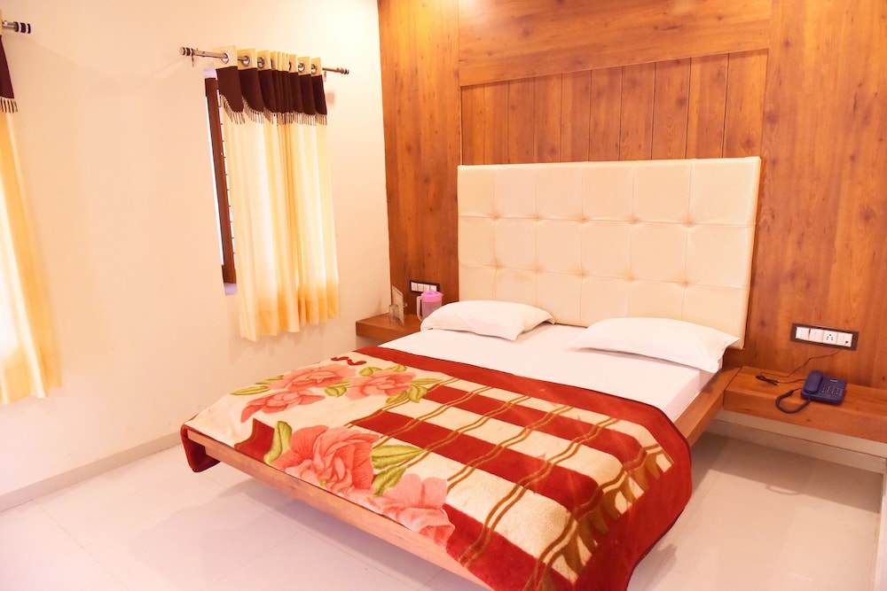 Hotel Mamta Palace 9/25