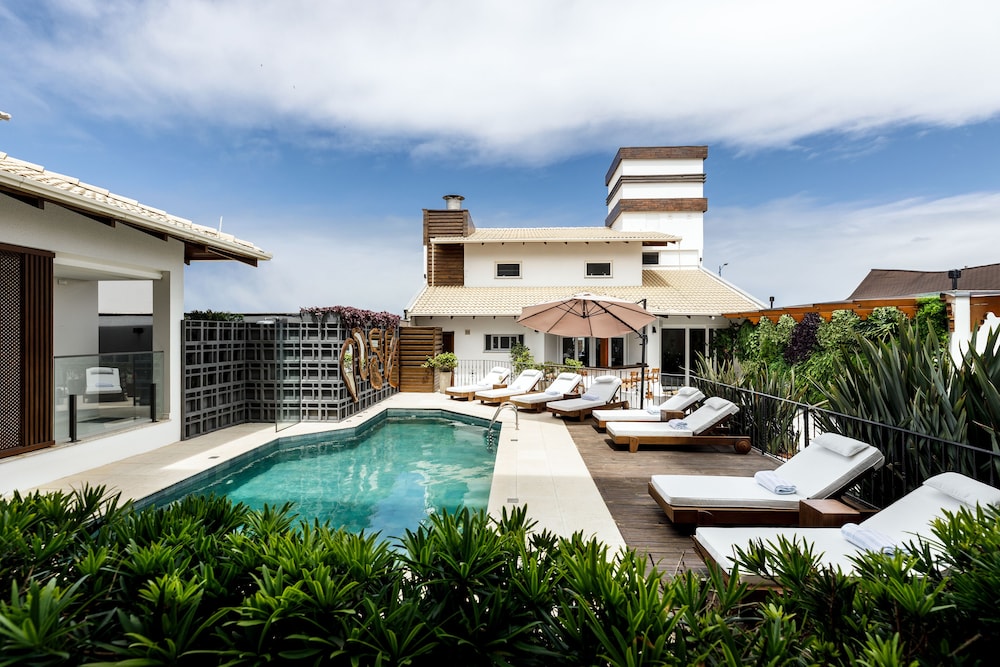 Villa d Ozio Hotel e Cucina 45/50