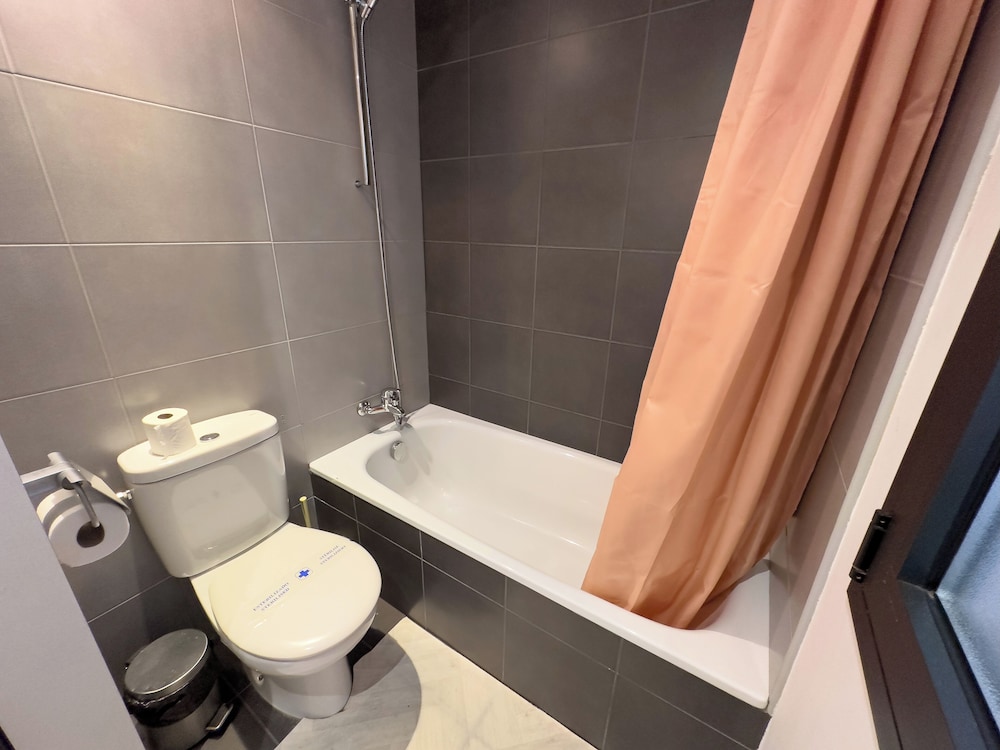 Apartamentos La Solana 3000 46/48