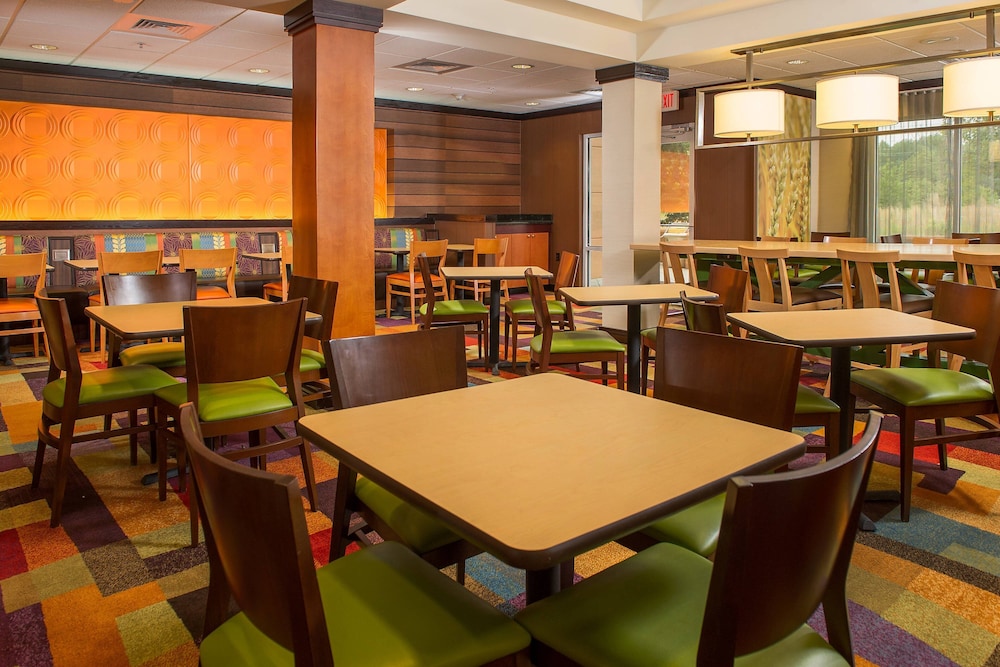 Fairfield Inn And Suites Wilson 25/28