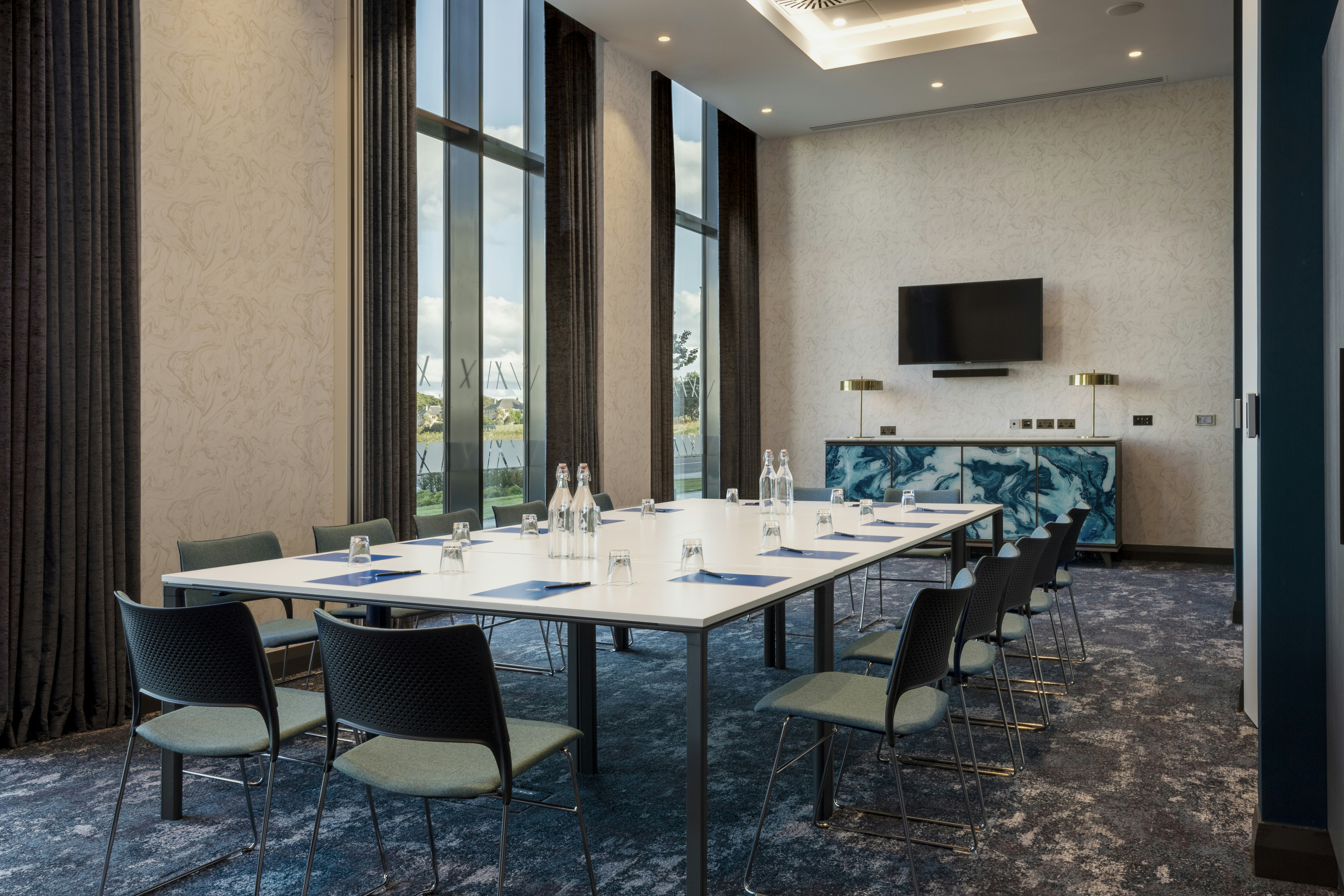 Hilton Aberdeen TECA 58/64