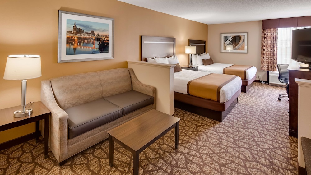 Best Western Plus Belle Meade Inn and Suites 18/30