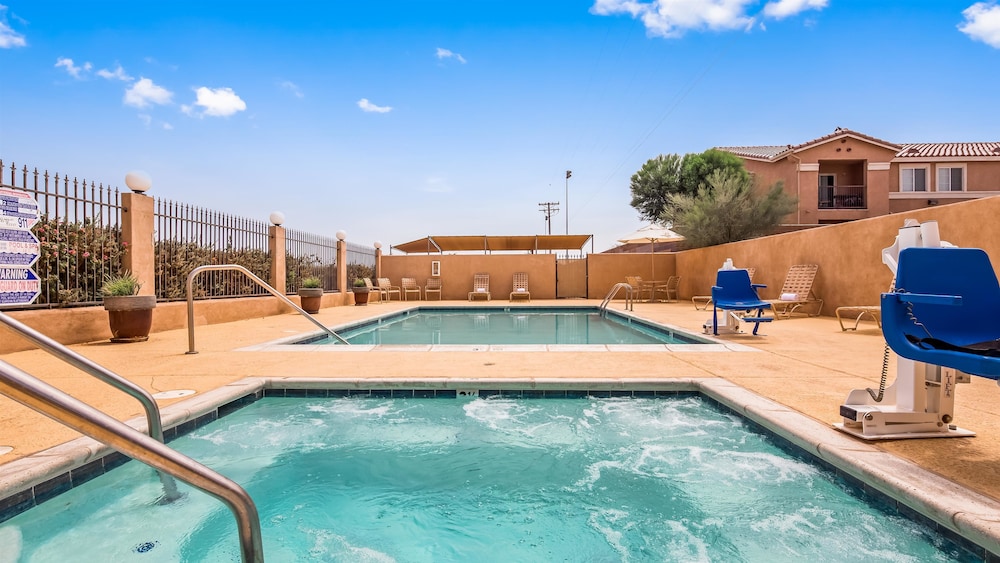 Best Western Plus Main Street Inn in BRAWLEY - CA