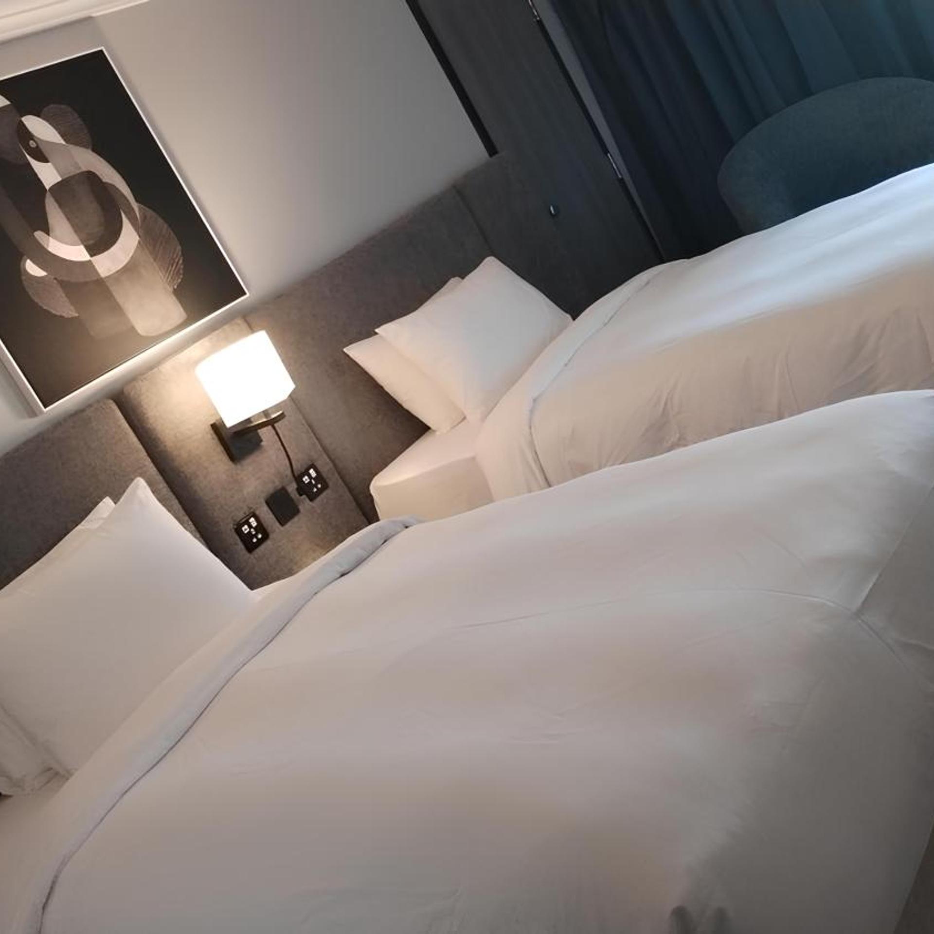 Superior, Twin Beds, Radisson Blu Hotel Yanbu 5/9