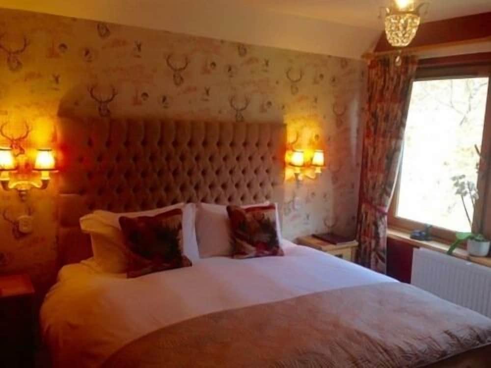 Highland, King Bed