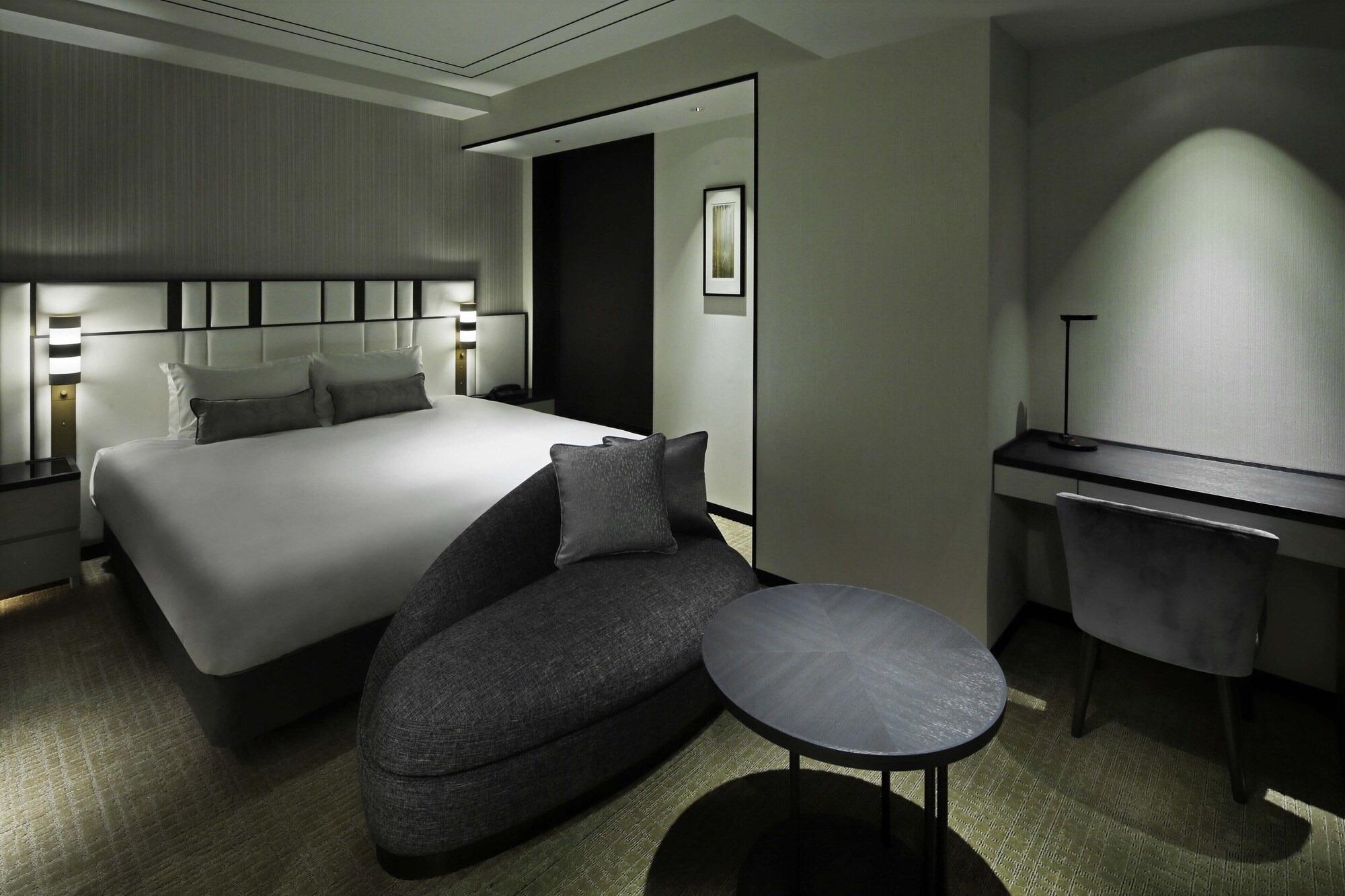 Deluxe, King Bed, KOKO HOTEL Premier Nihonbashi Hamacho 4/7