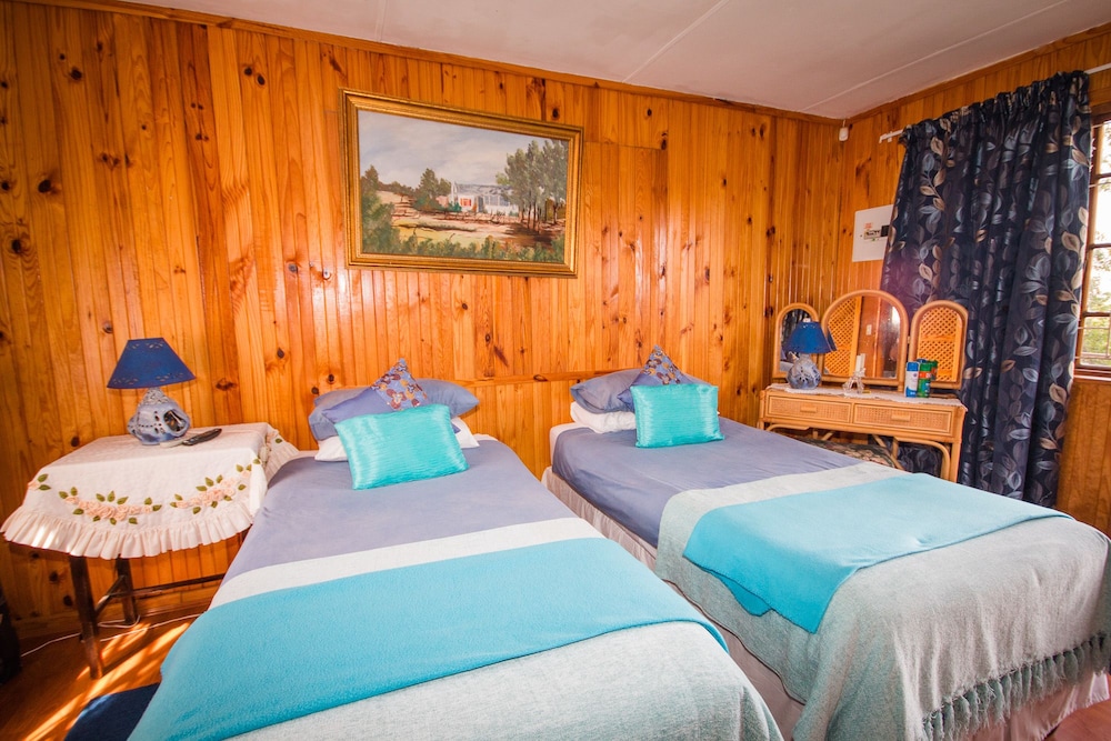 Homestead B & B 8/50