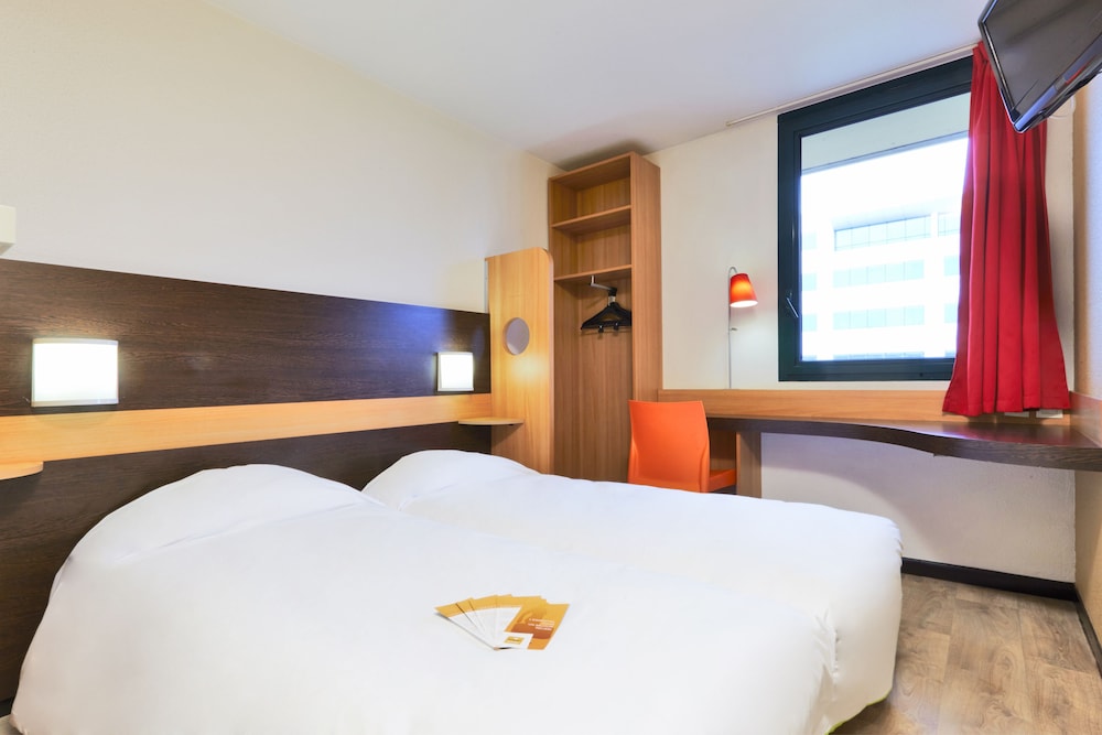 B&B Hotel Cholet Nord 23/64