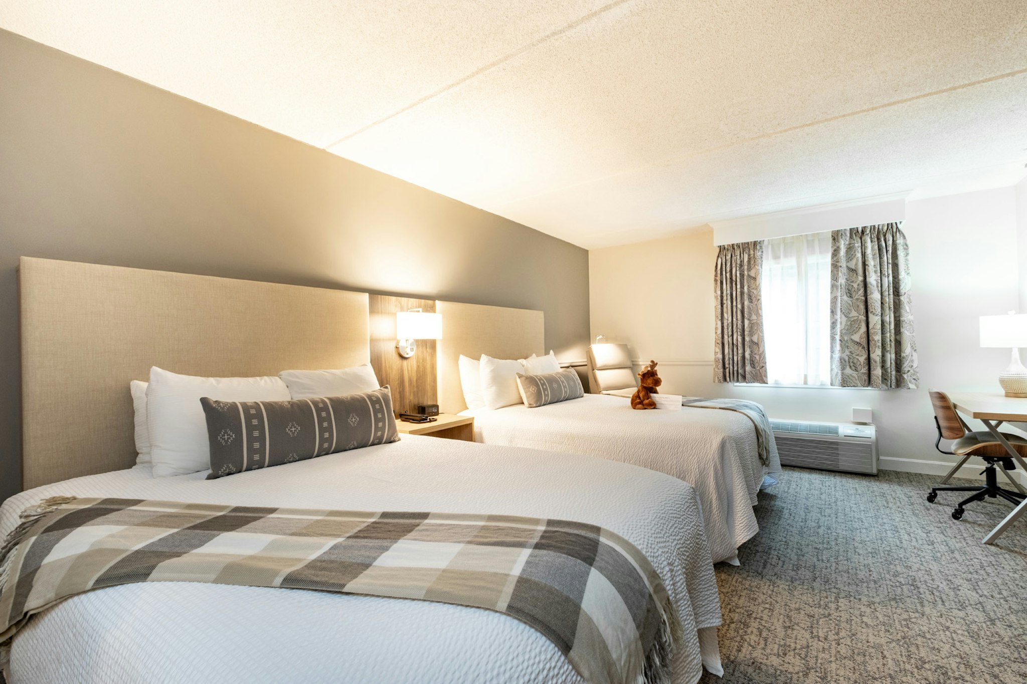 Fireside Inn Suites West Lebanon 17/53