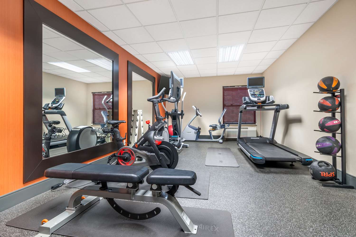 Best Western St. Louis Fairview Heights 15/20