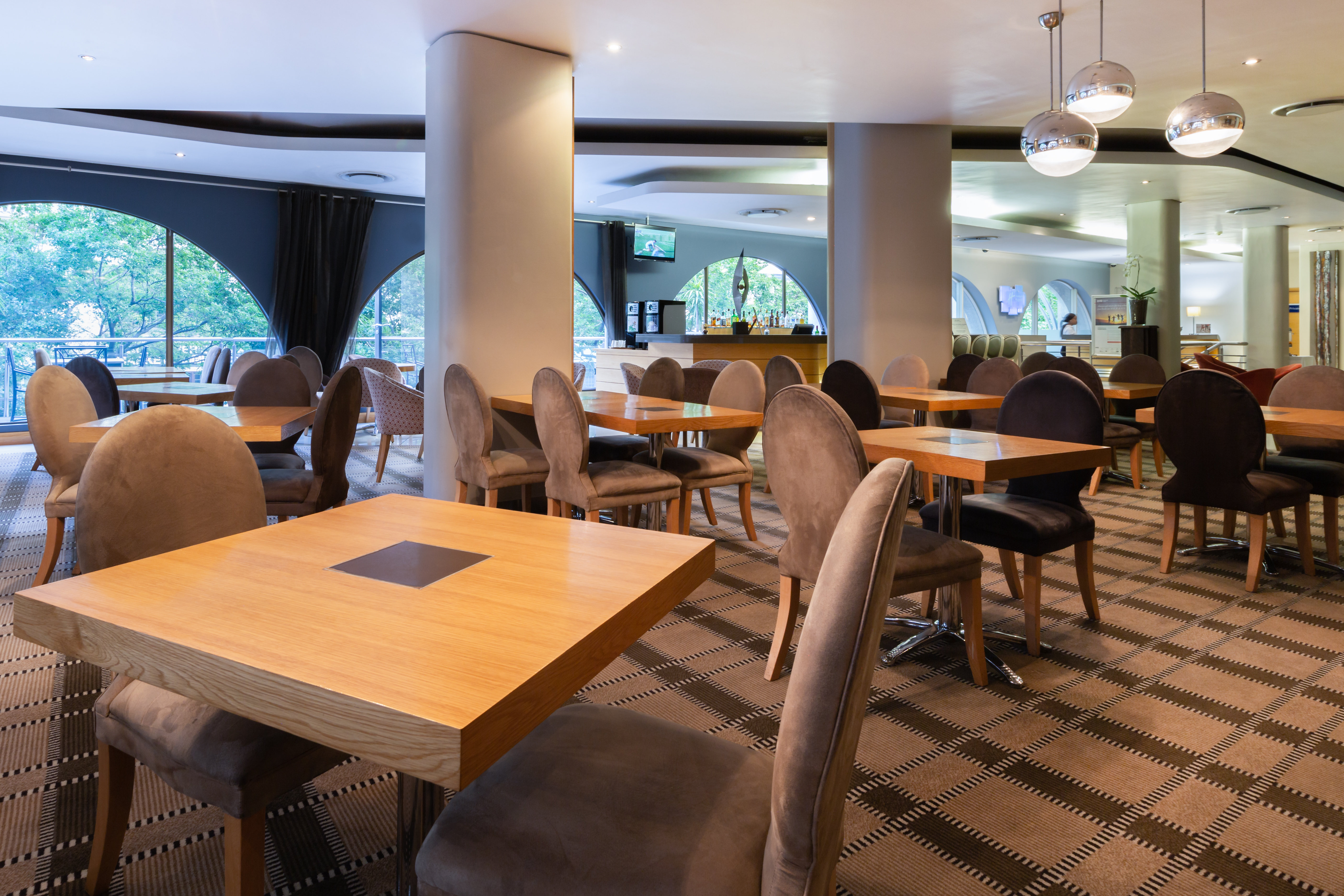 HOLIDAY INN EXPRESS CAPE TOWN CITY CENTRE 31/50