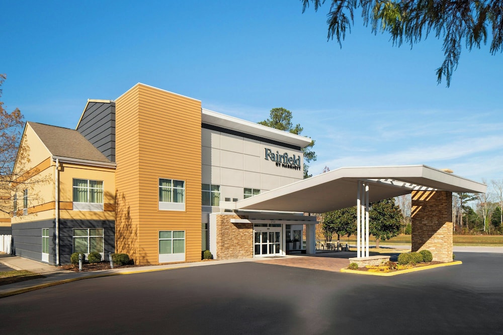 Fairfield Inn Suites By Marriott Chesapeake Suffolk 3/52
